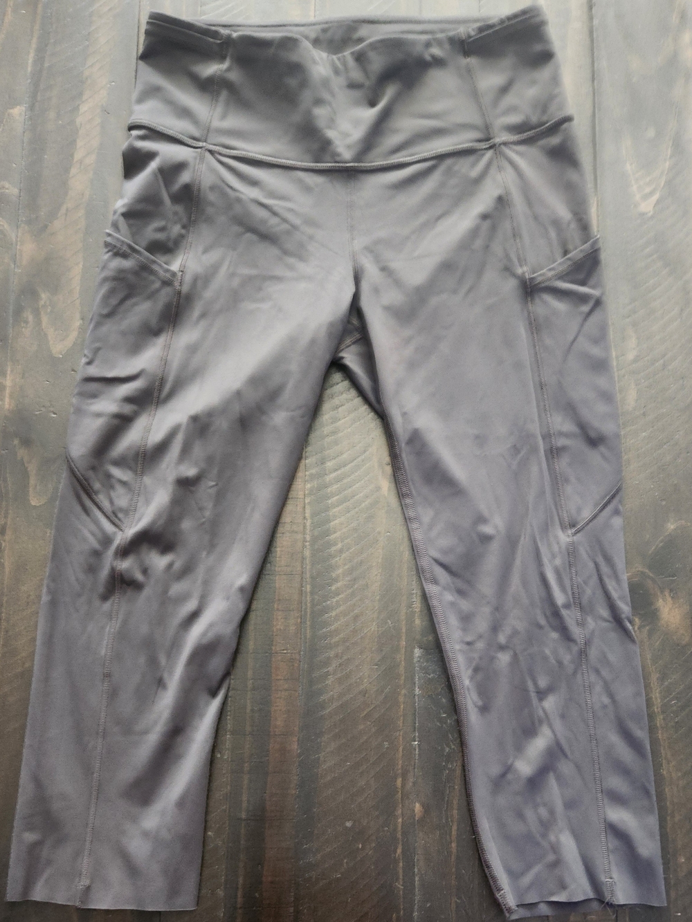 Lululemon High-Waist Athletic Capri Leggings in Charcoal Gray